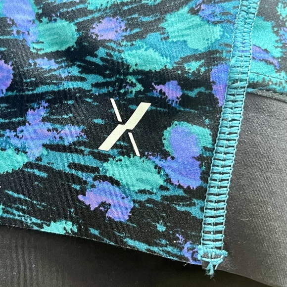 Knix Momenta Racerback Sports Bra - GALACTICA - Picture 8 of 8